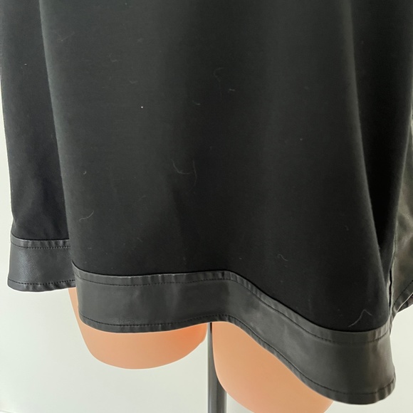 Banana Republic top. Black Size 12 - Picture 3 of 6